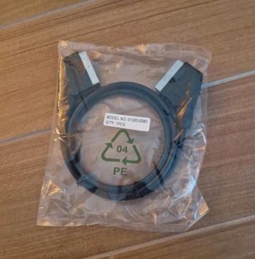 Nieuwe SCART kabel in verpakking beschikbaar voor biedingen