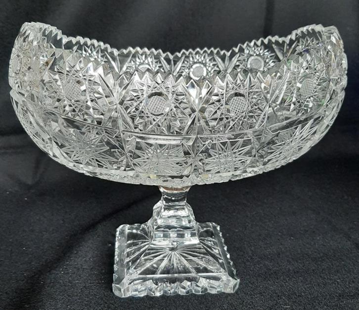 Ovale kristallen schaal op voet, Antiek en Kunst, Antiek | Glas en Kristal, Ophalen of Verzenden