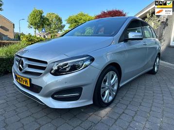 Mercedes-Benz B-klasse 180 Ambition, Xenon, Trekhaak, 1e eig beschikbaar voor biedingen