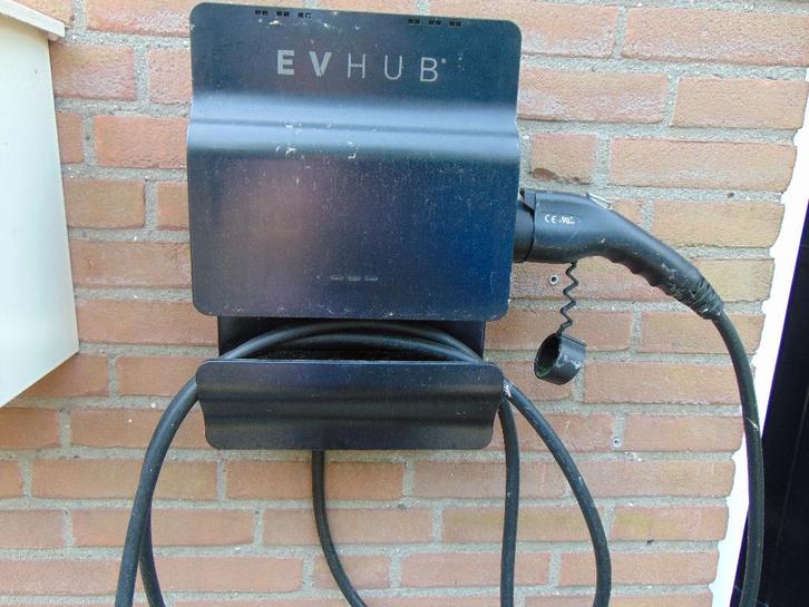 EV HUB laadstation, Auto diversen, Laadpalen, Zo goed als nieuw, Laadpaal, Ophalen of Verzenden