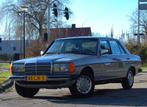 Mercedes-Benz W123 200 | AUTM. | APK 03/2027 | BELASTINGVRIJ, Auto's, Automaat, Zwart, 4 cilinders, 715 kg
