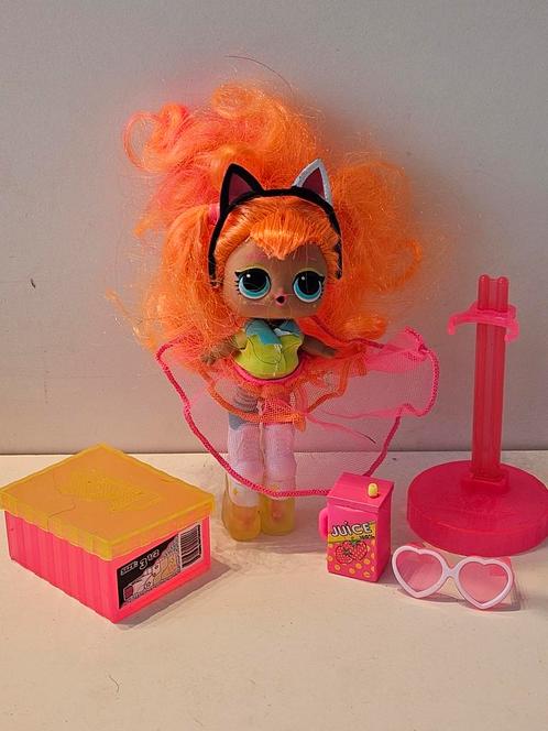 Lol surprise tweens-neon q.t., Verzamelen, Poppetjes en Figuurtjes, Zo goed als nieuw, Ophalen of Verzenden