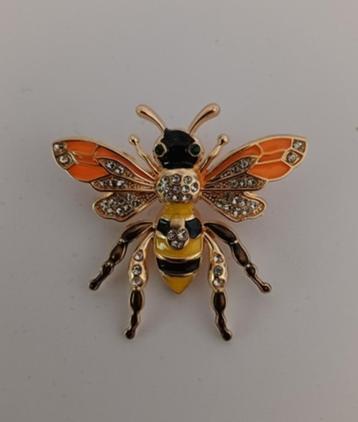 Goudkleurige broche wesp geel zwart met oranje vleugels   beschikbaar voor biedingen