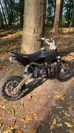 Crossmotor 140cc, Fietsen en Brommers, Minibikes, Midibikes en Pitbikes, Ophalen, Zo goed als nieuw, Pitbike