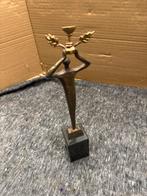 Corry Ammerlaan Bronzen Beeldje, Verzenden