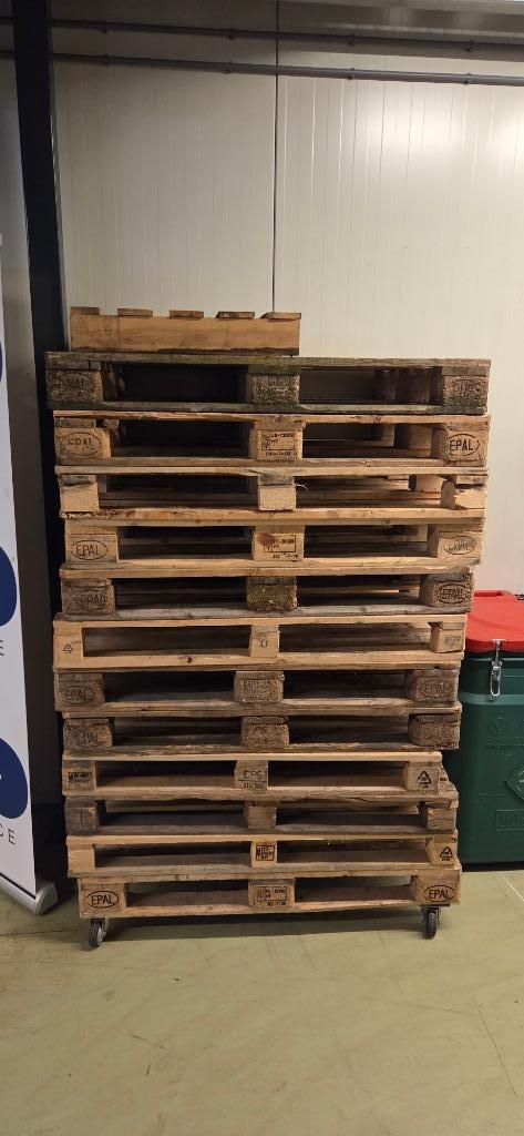 Europallets compleet goede staat of als stookhout, Doe-het-zelf en Verbouw, Hout en Planken, Zo goed als nieuw, Pallet, Overige houtsoorten