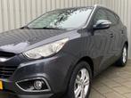 Hyundai Ix35 2.0i Business Edition|Navigatie|149000KM|Climat, Gebruikt, Zwart, 4 cilinders, Leder en Stof