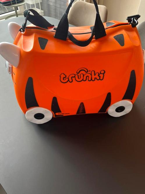 Trunki ride-on kinder koffer, Sieraden, Tassen en Uiterlijk, Koffers, Gebruikt, Hard kunststof, Minder dan 50 cm, Minder dan 35 cm