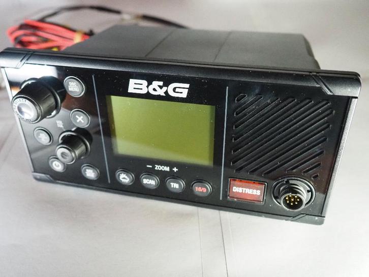 De B & G V60 –B marifoon handheld + windmeter, Watersport en Boten, Navigatiemiddelen en Scheepselektronica, Zo goed als nieuw