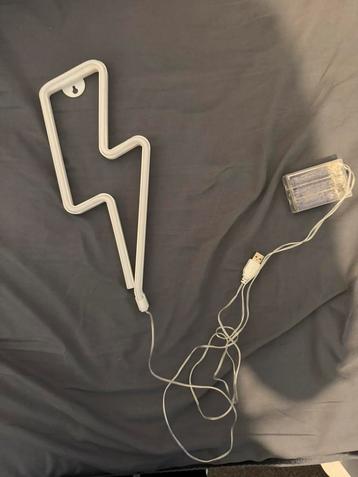 Coole neon bliksem - perfecte sfeermaker! beschikbaar voor biedingen