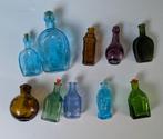 Kleine verzameling vintage mini flesjes gekleurd glas 10x, Ophalen of Verzenden, Zo goed als nieuw