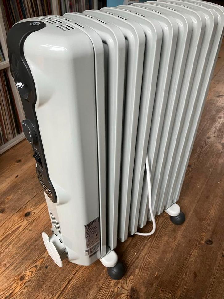 DeLonghi Oliegevulde Radiator - TRRS0920, Huis en Inrichting, Kachels, Zo goed als nieuw, Vrijstaand, Overige soorten, Elektrisch