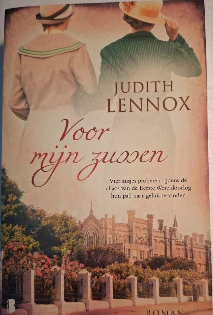 Voor mijn zussen -  van Judith Lennox roman, Boeken, Romans, Gelezen, Nederland, Ophalen of Verzenden