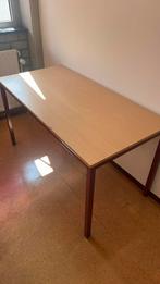 Stevige tafel/bureau, Huis en Inrichting, Bureaus, Ophalen, Gebruikt, Bureau