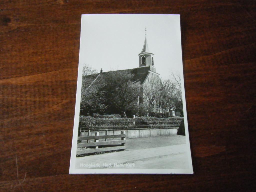 C12 - Hoogkerk - Kerk - Mooi/Oud, Verzamelen, Ansichtkaarten | Nederland, Friesland, 1940 tot 1960, Ophalen of Verzenden