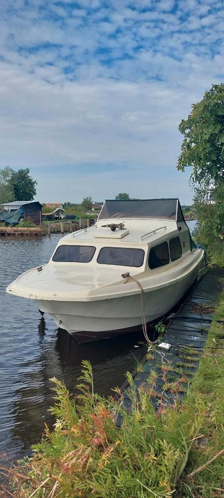 Mistral 680, Watersport en Boten, Motorboten en Motorjachten, Gebruikt, Polyester, Benzine, Ophalen