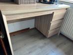 Mooie Bureau met Lades, Ophalen, Zo goed als nieuw, Bureau