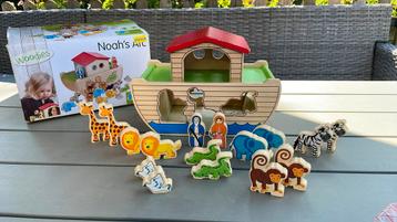 Houten speelgoed Ark van Noach beschikbaar voor biedingen