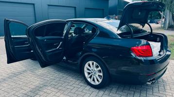 BMW 5-Serie 3.0 D 530 180KW Aut8 (f10) 2010 Zwart beschikbaar voor biedingen