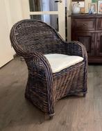 Grote rieten stoel, Huis en Inrichting, Stoelen, Ophalen, Blauw, Riet of Rotan, Zo goed als nieuw
