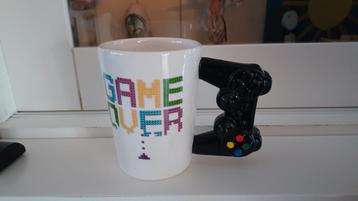 Mok game over beschikbaar voor biedingen