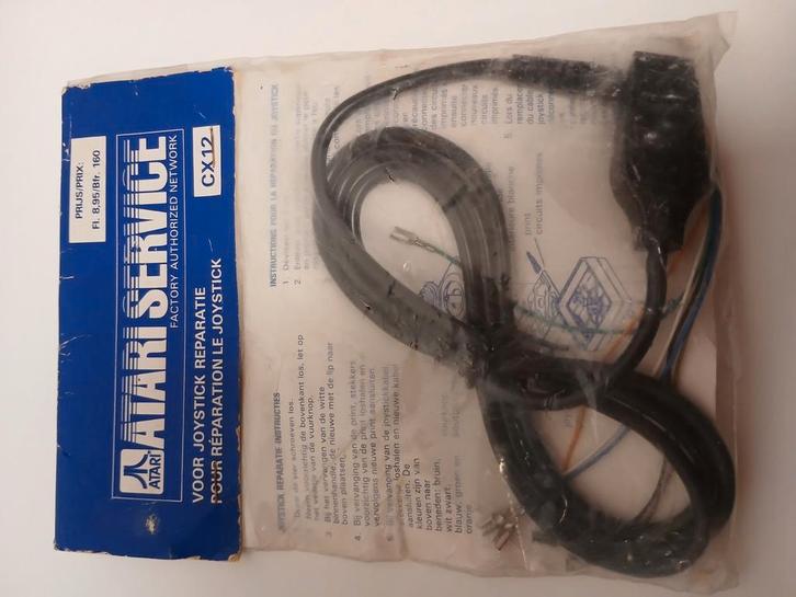 Atari CX12 joystick reparatieset nieuw in blister, Spelcomputers en Games, Spelcomputers | Atari, Zo goed als nieuw, Met 1 controller