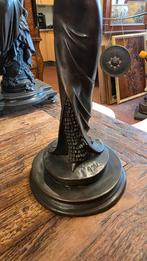 Gesigneerd antiek 19e eeuws bronzen beeld, Ophalen