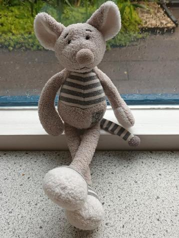 Muis merk Buromac Baby Folly meet ca 28 cm beschikbaar voor biedingen