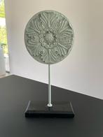 Plafondrozet met acanthusbladeren en bloem, gips, 17 cm, Ophalen of Verzenden, Nieuw, Overige typen