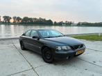Volvo S60 2.4 140PK AUT 2001 Zwart, Auto's, Beige, S60, Zwart, 2435 cc
