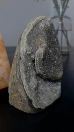 Agaat Geode met Druzy Kwarts donkergrijs decoratief mineraal, Ophalen of Verzenden, Mineraal