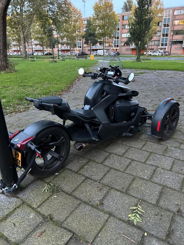 Can am ryker 900 cc akrapovitch, Motoren, Quads en Trikes, meer dan 35 kW, 4 cilinders, Ophalen