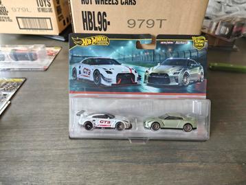 Hot wheels Nissan duo beschikbaar voor biedingen