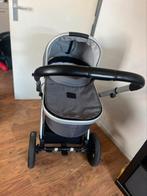 Mutsy 3 in 1 combinatie wagen, Kinderen en Baby's, Kinderwagens en Combinaties, Met reiswieg, Gebruikt, Ophalen of Verzenden, Combiwagen