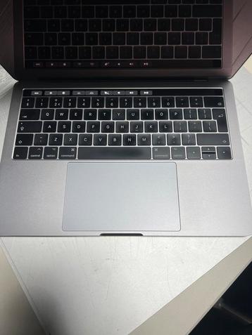 Macbook Pro 13-inch 2017 - 500GB - Scherm werkt niet beschikbaar voor biedingen