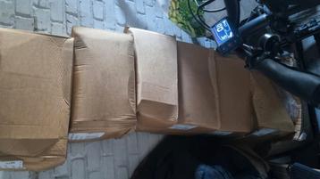 plastic zakken  beschikbaar voor biedingen