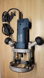 Bovenfrees Black& Decker KW780, Doe-het-zelf en Verbouw, Gereedschap | Freesmachines, Gebruikt, Ophalen of Verzenden, Black & Decker