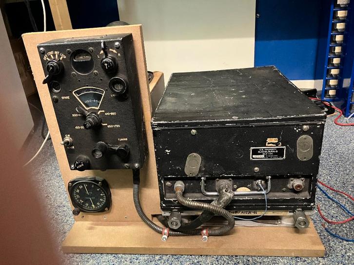 ARN-6 Radio navigatie post WW2 era, Verzamelen, Elektronische Apparatuur, Overige typen, Ophalen