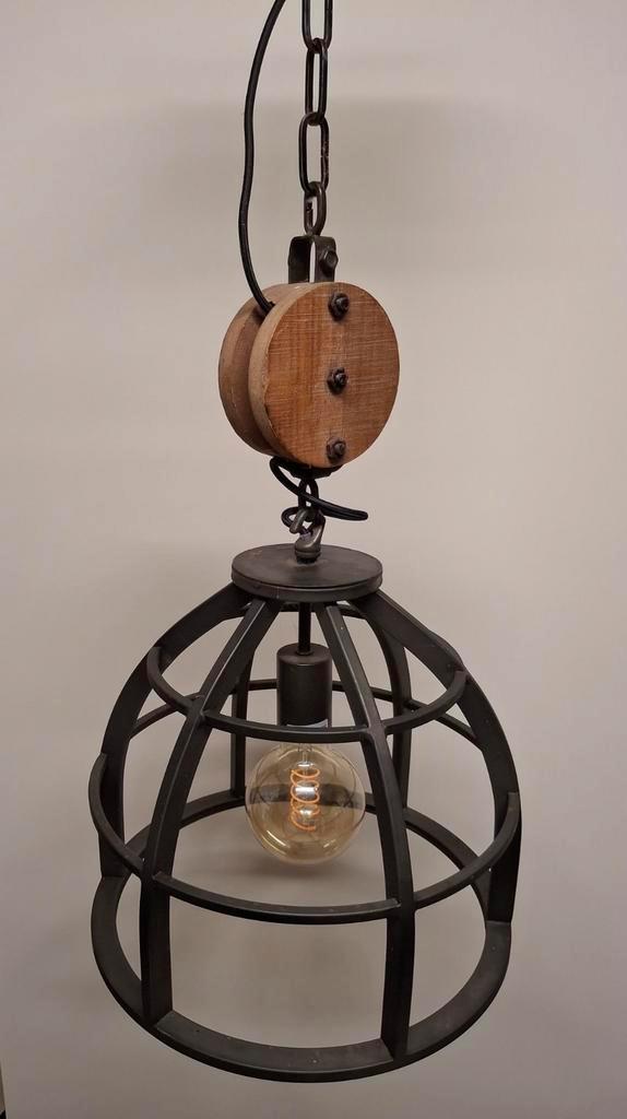Hanglamp industrieel zwart metaal & hout, Huis en Inrichting, Lampen | Hanglampen, Zo goed als nieuw, Minder dan 50 cm, Hout, Metaal