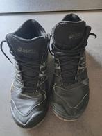 Asics,  zaalschoenen, gedragen,  maat 39,5, Ophalen of Verzenden, Gebruikt, Schoenen