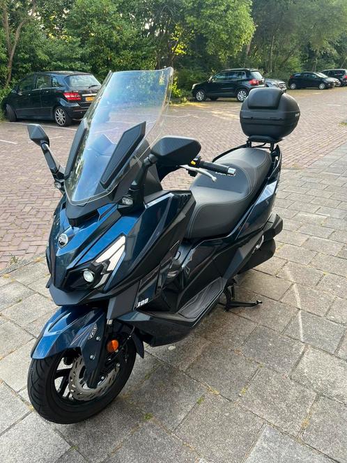 SYM CRUISYM 300 - Zo goed als nieuw (BJ 2024, slechts 587KM), Motoren, Motoren | Overige merken, Particulier, Scooter, 12 t/m 35 kW