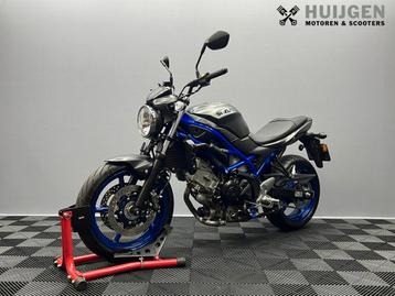 SUZUKI SV 650 ( 1600Km / bj 2022) beschikbaar voor biedingen
