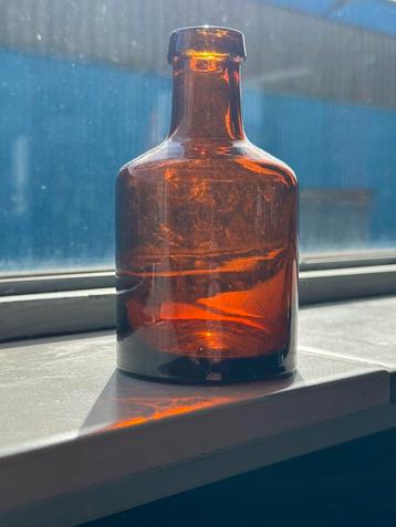 Bodemvondst 1880 Amber glas mondgeblazen inktpot bijvul fles beschikbaar voor biedingen
