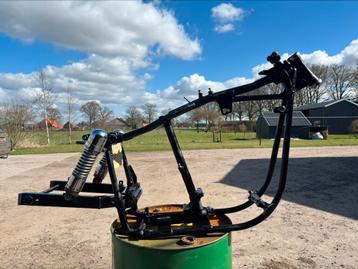 Shovel frame met BJ 81 kenteken  beschikbaar voor biedingen