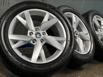 Skoda Octavia velgen 17 Inch 5x112 Origineel 5E3601025 beschikbaar voor biedingen