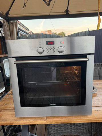 Luxe siemens oven inbouw 60x60 beschikbaar voor biedingen