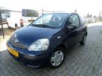 Toyota Yaris 1.0 VVT-i Terra, Stof, Gebruikt, Zwart, 4 cilinders