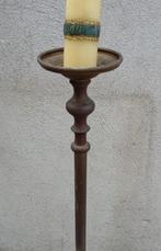 Om 1900 GROTE 124 CM. Brons Bronzen Kandelaar Kerk Klooster, Antiek en Kunst, Antiek | Religie, Ophalen