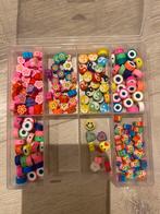170+ Polymeer kralen set + doos, Hobby en Vrije tijd, Kralen en Sieraden maken, Ophalen of Verzenden, Nieuw, Kraal
