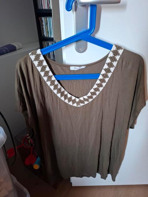 Groen/wit tshirt PAPRIKA mt46/48, Kleding | Dames, Grote Maten, Zo goed als nieuw, Shirt of Top, Groen, Ophalen of Verzenden